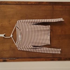 XL long sleeved shirt